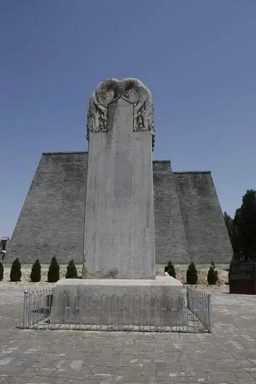 一代女皇武则天之墓-乾陵