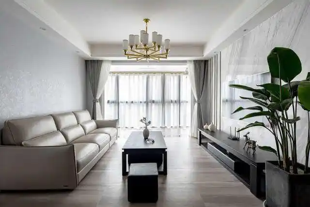 90后小夫妻花8万元装修的现代风格,130平米三居室太赞了!