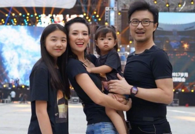 那英的儿子叫高兴汪峰的女儿叫醒醒都不及吴京儿子的名字