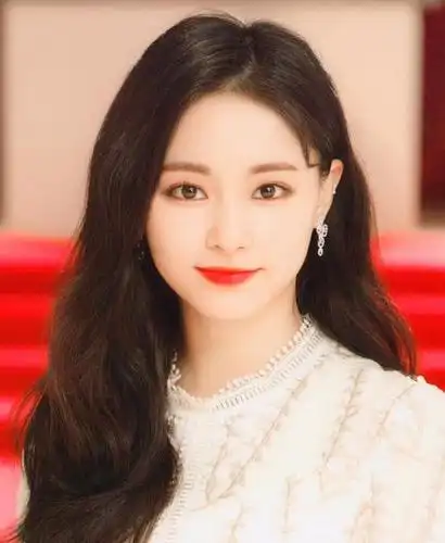 周子瑜tzuyuchou的图片