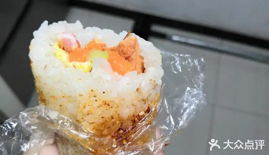 用糯米饭的 做的手抓饭团97 小朋友的看见了都直流口水