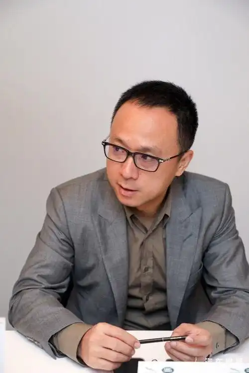 五菱汽车胡俊(五菱mini2022款价格)