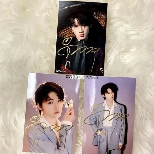 小宋老师亲笔签名照_宋亚轩_学生党_书桌_元气_娱乐_明星娱乐资讯