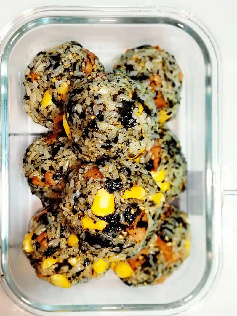 有手就能做的懒人饭团,真的好好吃啊