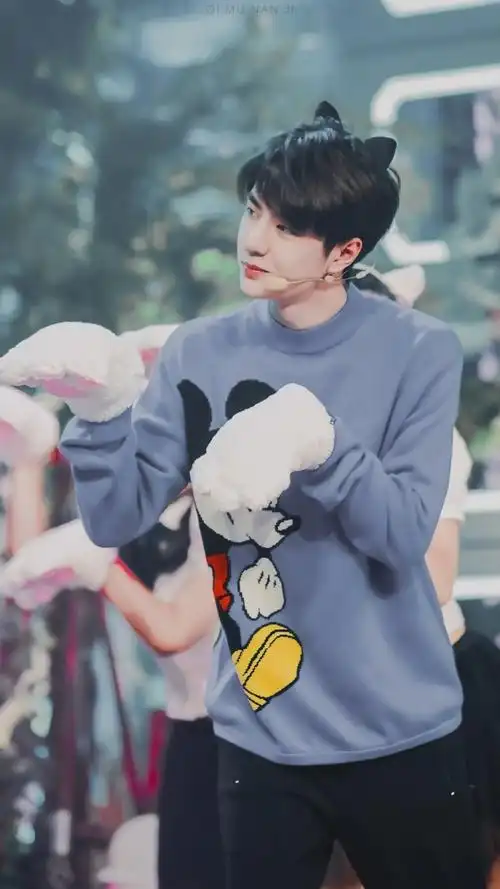 王一博 王甜甜 酷盖 奶盖