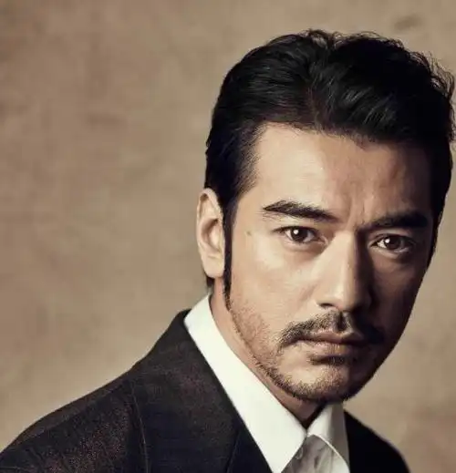 颜值巅峰时期的金城武,横扫整个亚洲!