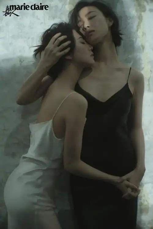 刘诗诗倪妮双女主嘉人封面