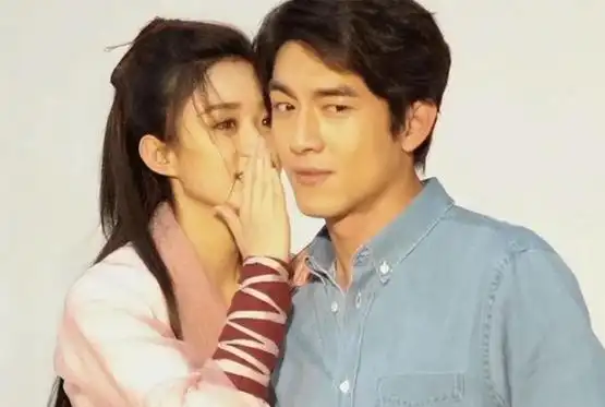 赵丽颖和林更新正式官宣网友恭喜太甜了