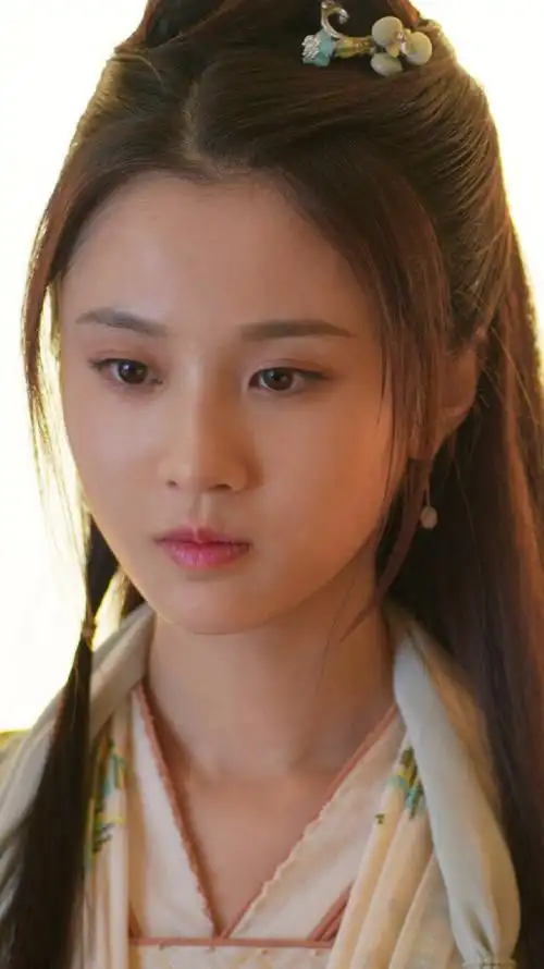 有翡 吴楚楚 张慧雯