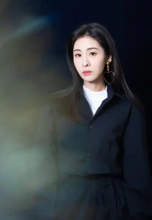 张碧晨气场忒好,身穿工装风,凹出新境界 网友:抱走喽_元素_技巧_内容