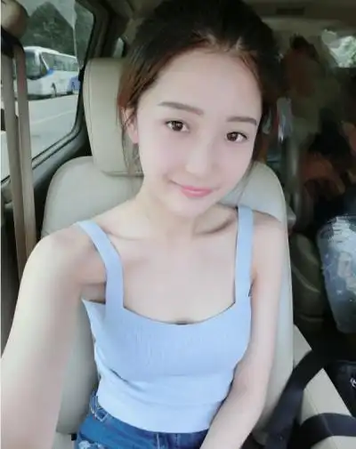 套图自拍无水印美女高清图片生活照校花真实清纯妹子手机素材照片