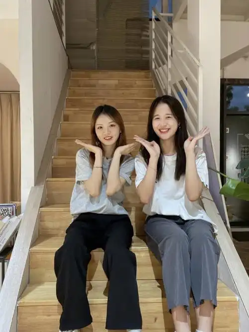 姐妹拍照日常158和170的身高差姐妹