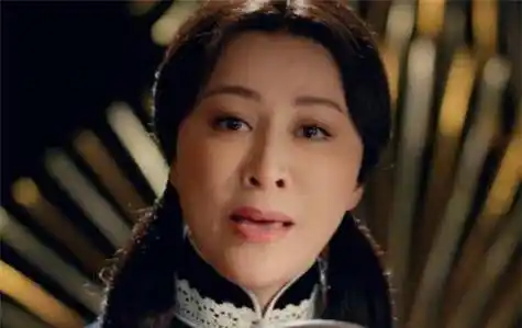 原创杨绛评价张爱玲她就是个长相难看喜欢做焦点出风头的女子