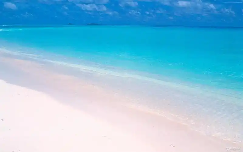 马尔代夫沙滩桌面壁纸