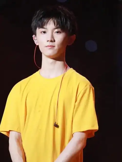 唱《快乐星球》爆火的马嘉祺,和他幸运的成名之路