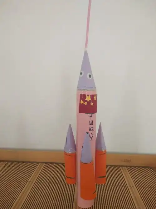 金霞美墅幼儿园叮当班"军事模型"亲子手工作品大赛