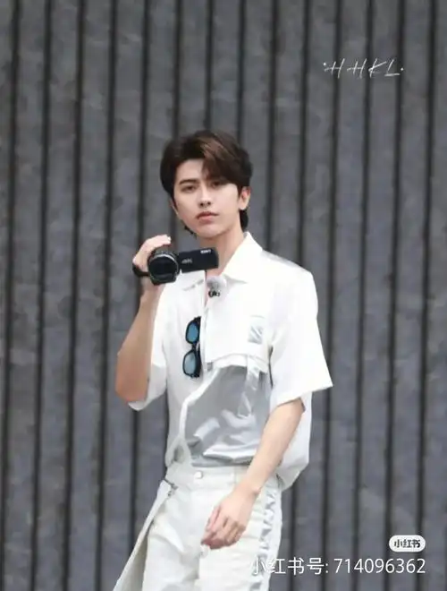 蔡徐坤在跑男中图片