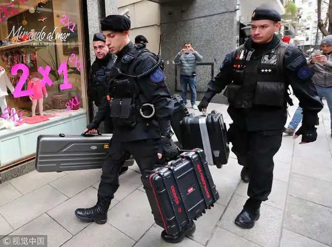 阿根廷警察搜查涉贪前总统克里斯蒂娜住宅