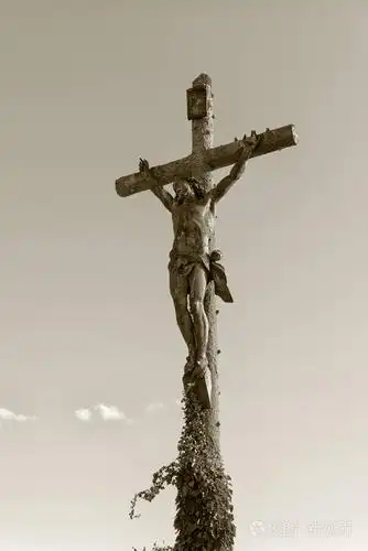 十字架-耶稣在十字架上的