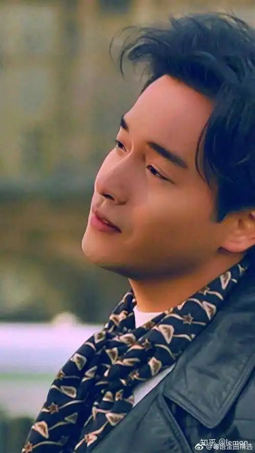 哥哥曾说 :"只要我开心,外间无权过问,我只会做回张国荣.