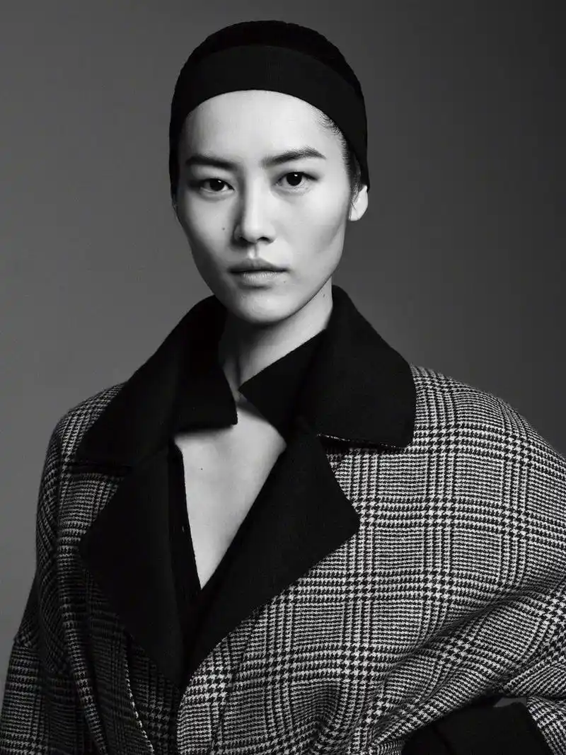 刘雯最新时尚大片刚柔并济的超模