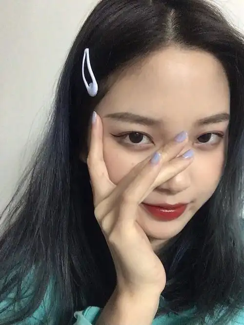 我喜欢圆圆润润的脸蛋呀,看起来面部饱满少女感满满呀_圈子-新氧美容