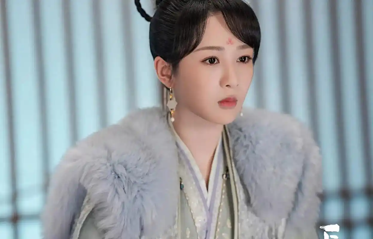 普女实锤?杨紫代言品牌地广惹争议,网友表示毫无购买欲