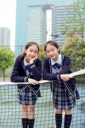 全国校服盘点:这几所学校最漂亮!你熟悉的学校是否上榜?