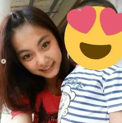 周子瑜庆22岁生日青涩童年照曝光网友惊呆:超进化