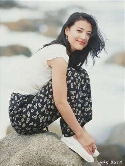 90年代纯天然美女明星