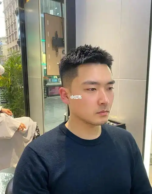 男士短发夏天男士发型清爽