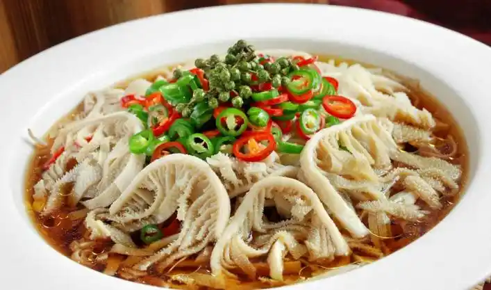 美食 正文      地址:德安县十力路国际酒店对面   电话:13707921323