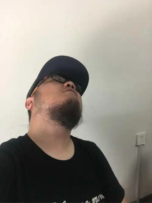 男人胡须稀少该怎么办