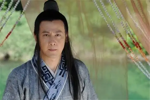 p data-id="gnviukve3v">《白蛇后传》--鲍仁( a target="_blank"