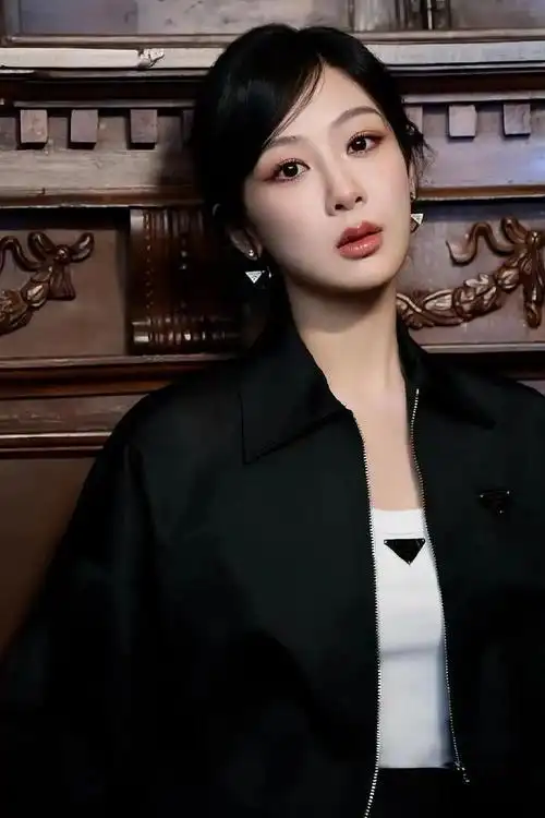 甜妹杨紫来啦!可爱壁纸大放送!