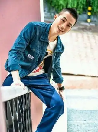 欧豪(中国内地男演员,歌手)_尚可名片