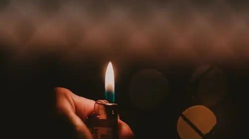 打火机,火,火焰,手,黑暗 壁纸 - 1920x1080 全高清