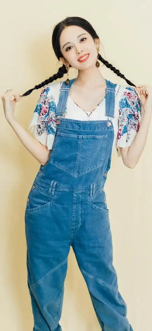 美女系列壁纸第595期-古力娜扎