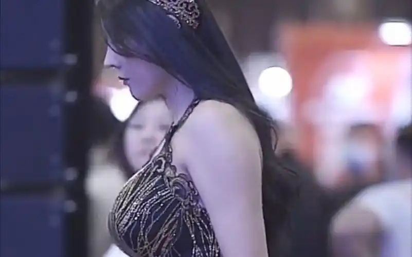 刘太阳完美身材