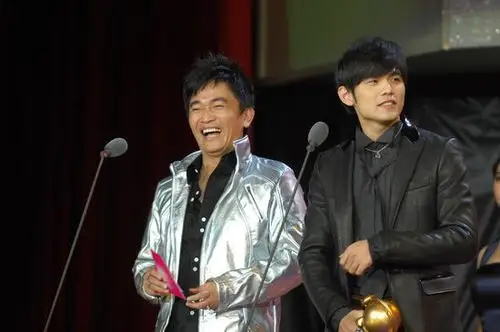 分享分手后113同台的高清图片