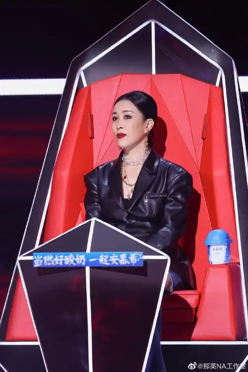 热爱无休,未来和@那英见证更多好音乐#中国好声音