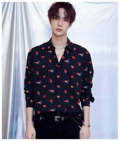 王一博有翡剧照曝光古装造型帅气逼人肖战被追赶