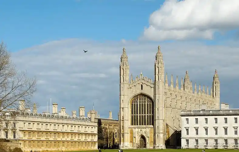 剑桥大学·国王学院与36氪商学院合作博士后项目有什么优势?