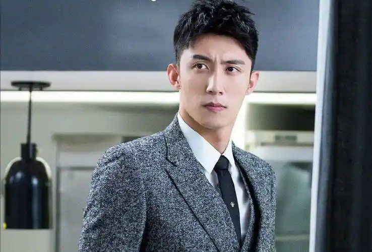 黄景瑜新剧定档,陈凯歌担任监制,女二是《陈情令》中最善良的她_电视