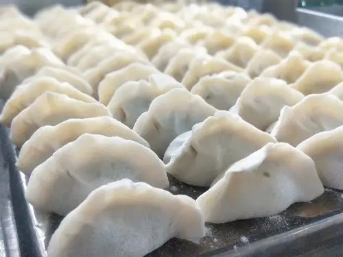 美味精致的饺子包好啦,接下来就要下锅煮饺子咯!