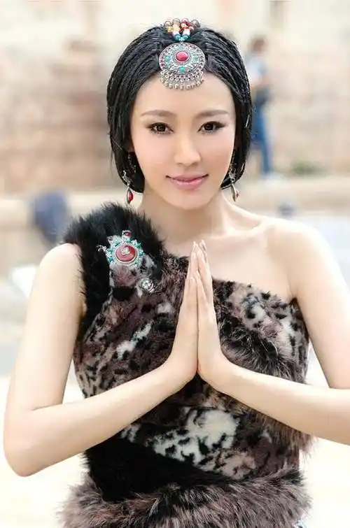 民歌天后徐千雅,她是天生的王者歌手,原来伯乐是她的老公何沐阳