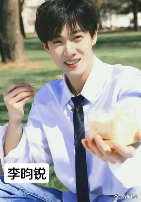 这么卷不要命了!长得这样惊艳都不火,娱乐圈火不火果然是玄学!