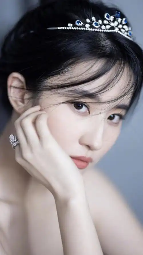 刘亦菲深v亮钻雾蓝纱裙诱人写真,图片大全,高清,图库-回车桌面