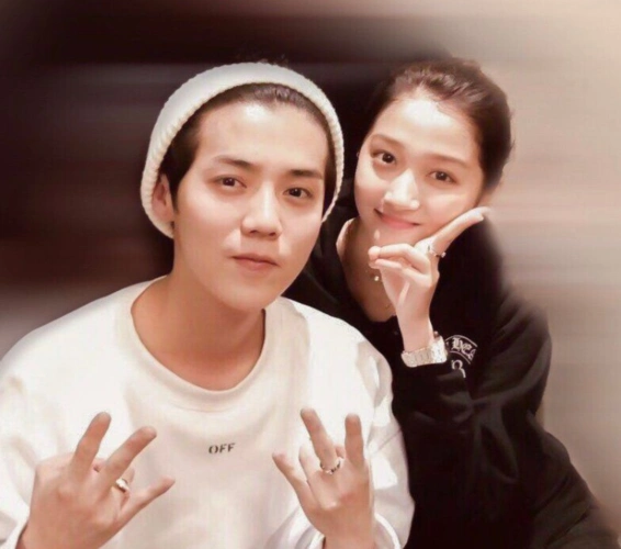 归国四子的时代完结了,吴亦凡跌入谷底,搞事业的张艺兴成最大赢家