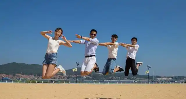 拍照创意大放送让合影炫起来